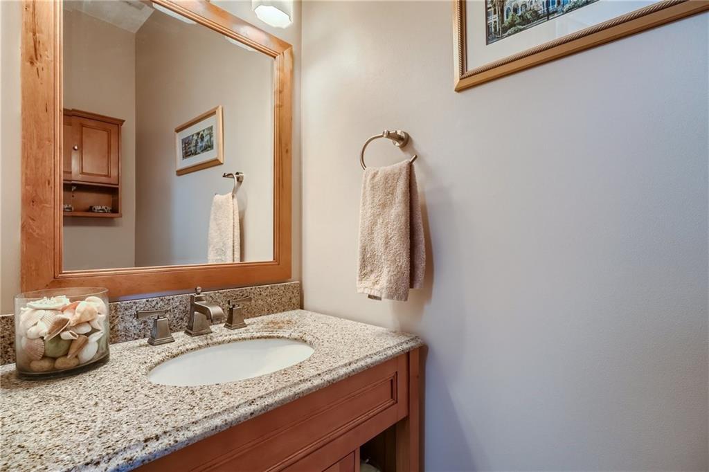 500 Stepney Court SE