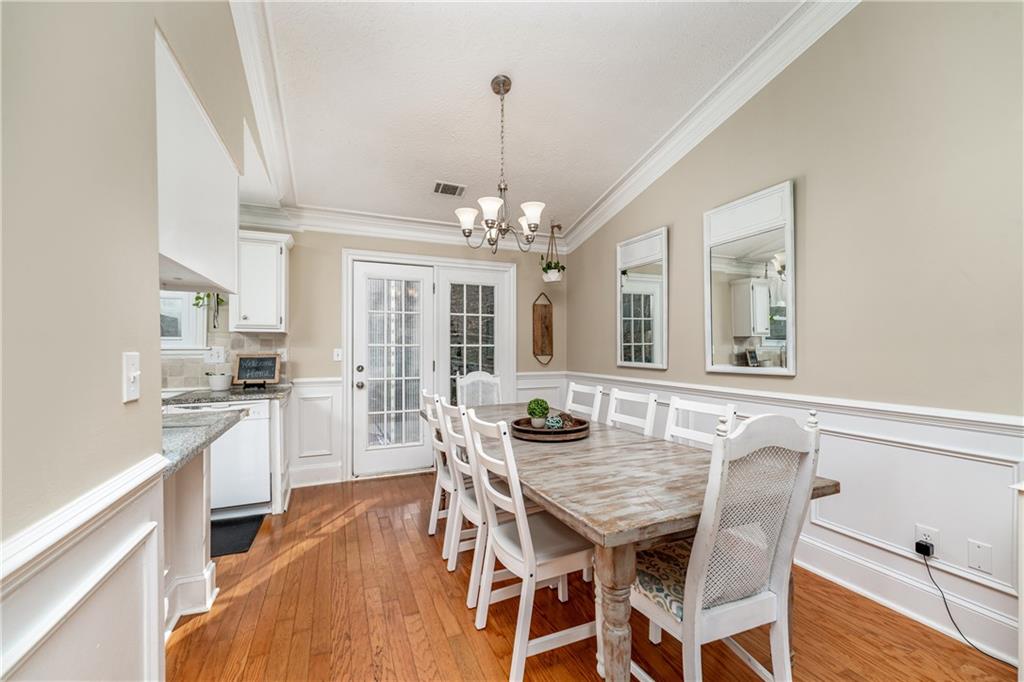 310 Knoll Ridge Court