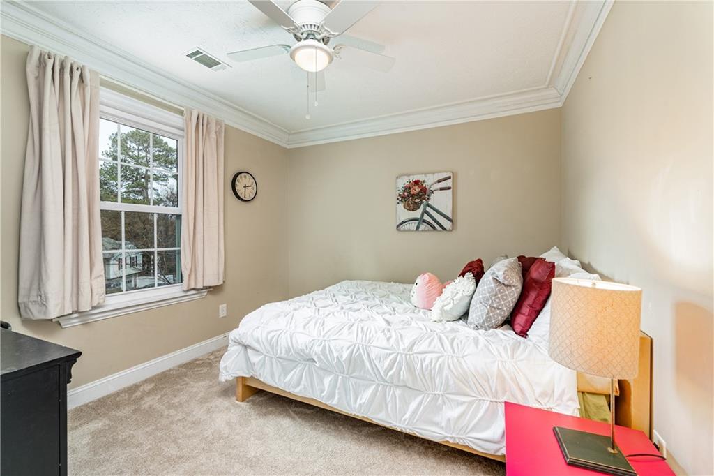 310 Knoll Ridge Court