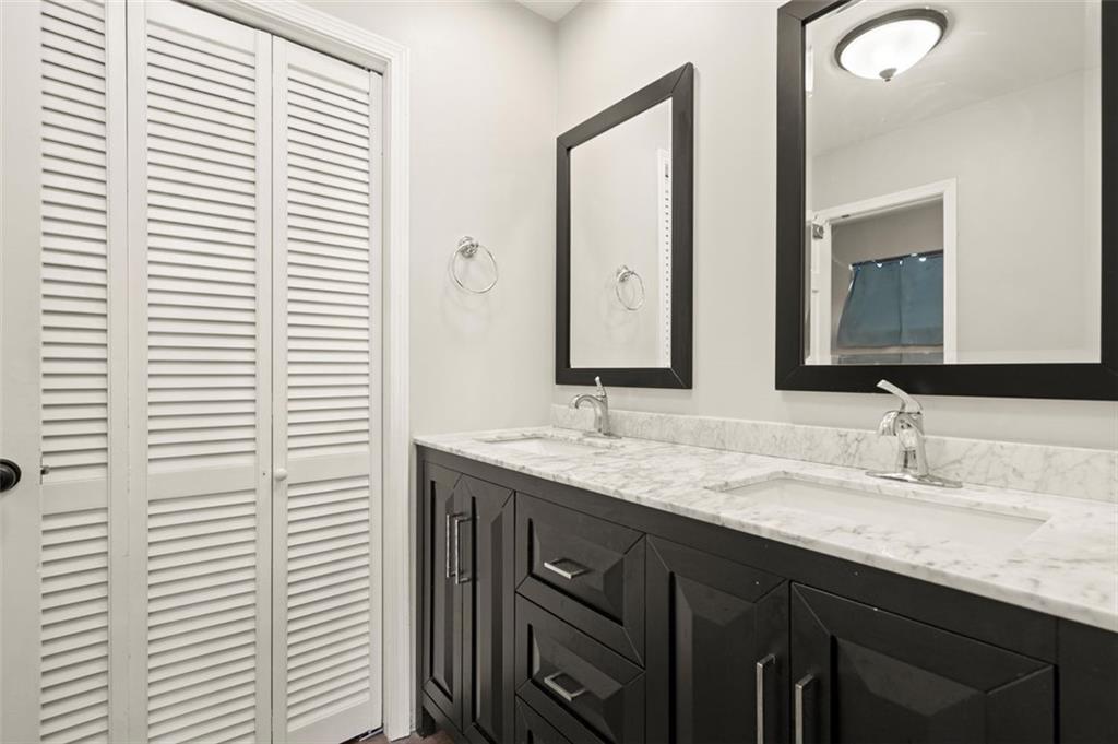 1540 HARBOUR OAKS Road