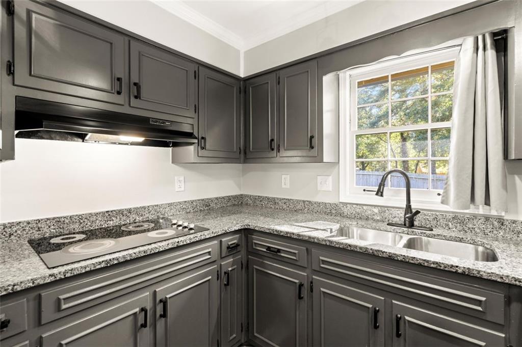 1540 HARBOUR OAKS Road