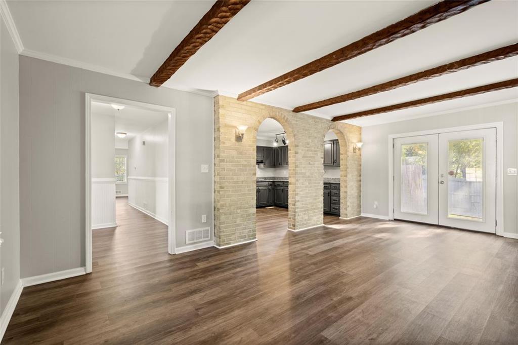 1540 HARBOUR OAKS Road