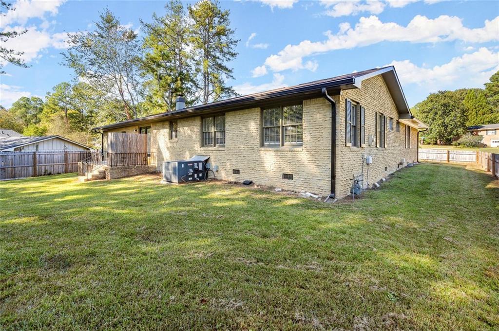 1540 HARBOUR OAKS Road