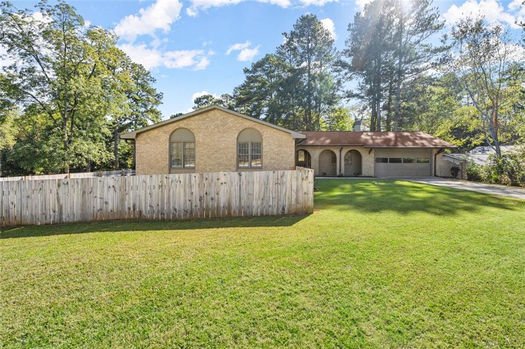 1540 HARBOUR OAKS Road