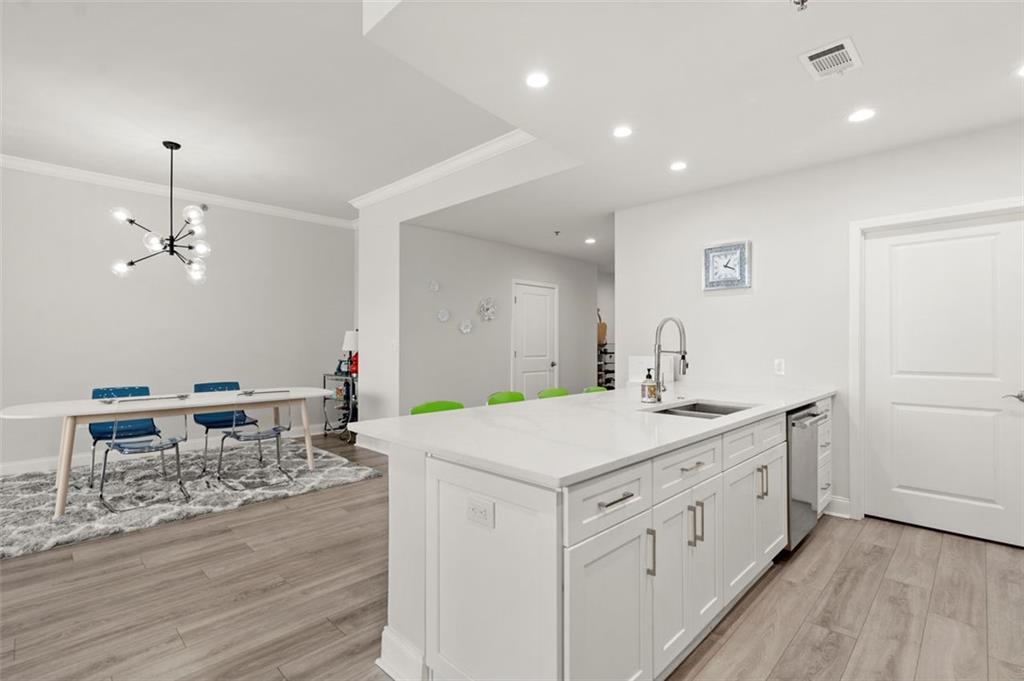 270 17th Street NW Unit 2708