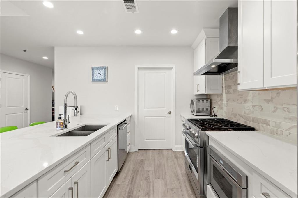 270 17th Street NW Unit 2708