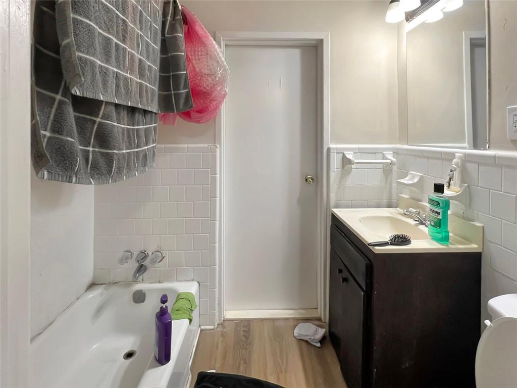 5869 OLD GORDON Road