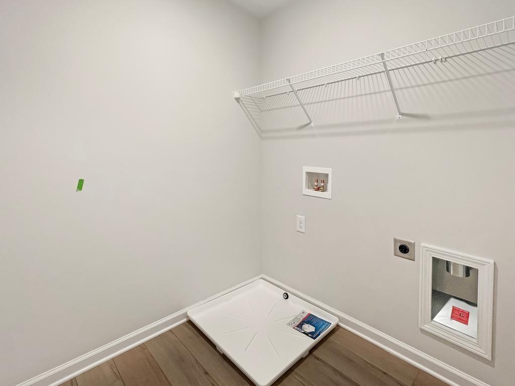 324 Sterling Creek Way