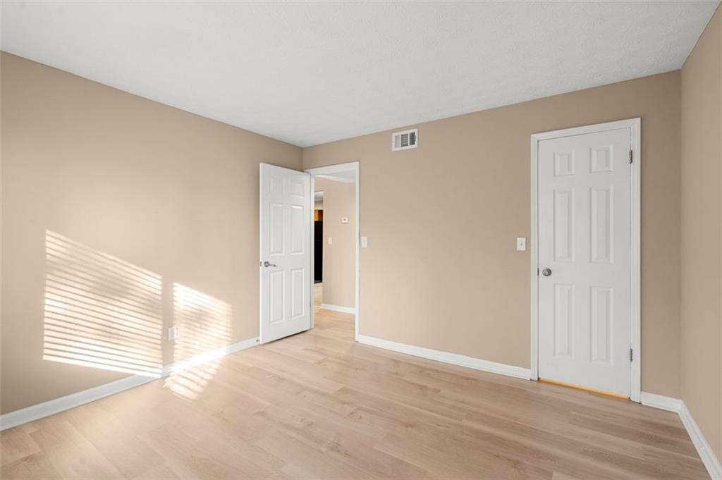 508 PARKAIRE Crossing