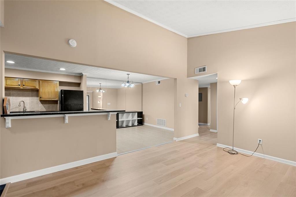 508 PARKAIRE Crossing