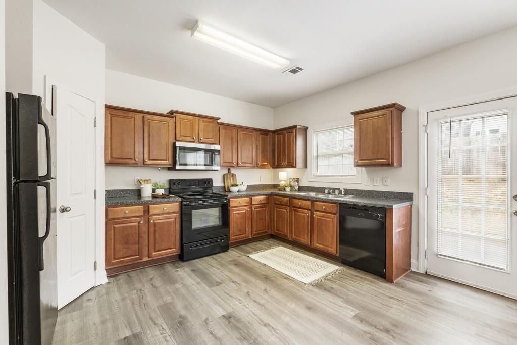 5791 Apple Grove Road