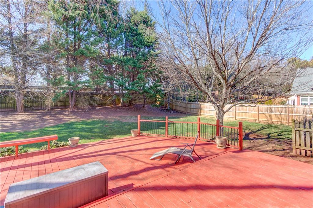 1370 Lake Washington Circle