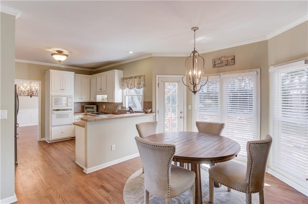 1370 Lake Washington Circle