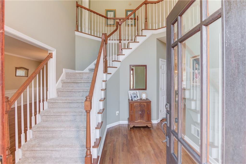 1370 Lake Washington Circle