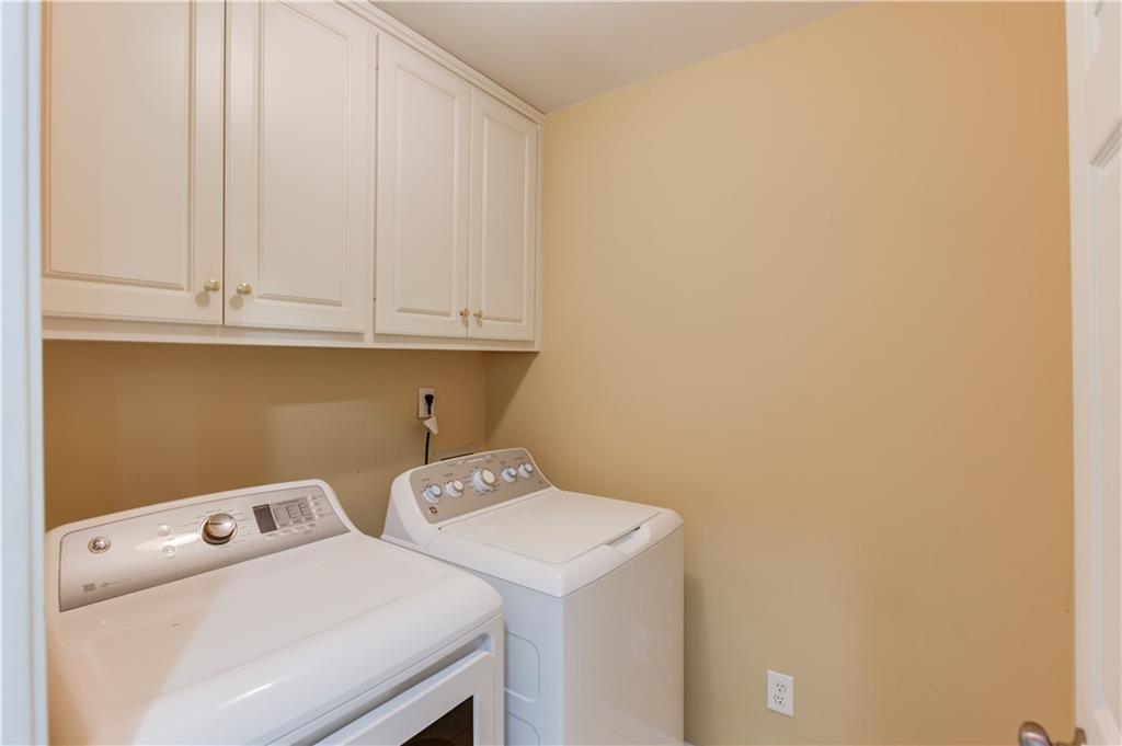 1370 Lake Washington Circle