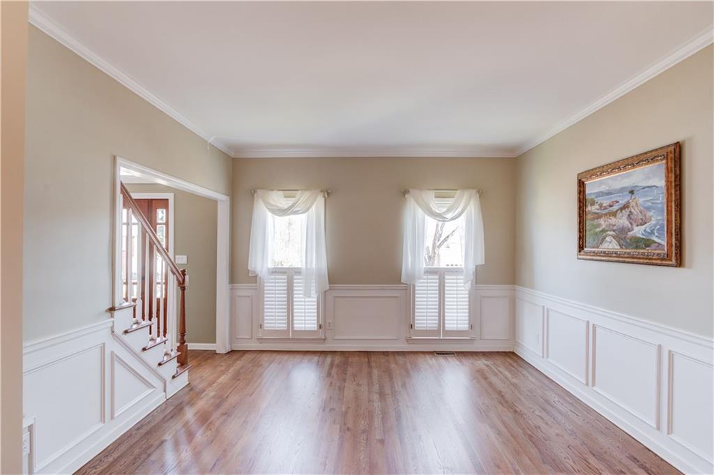 1370 Lake Washington Circle