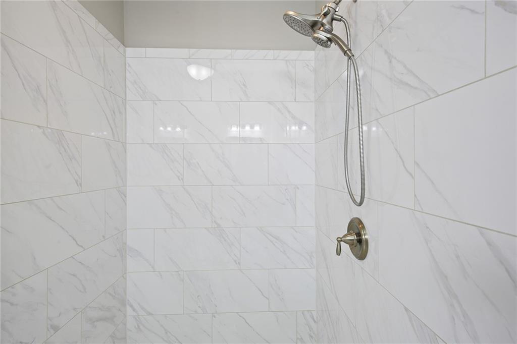 1084 Township Square