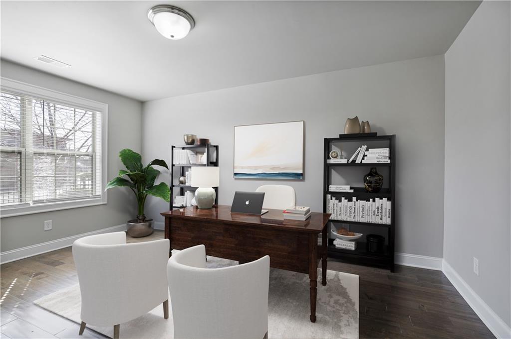 1084 Township Square