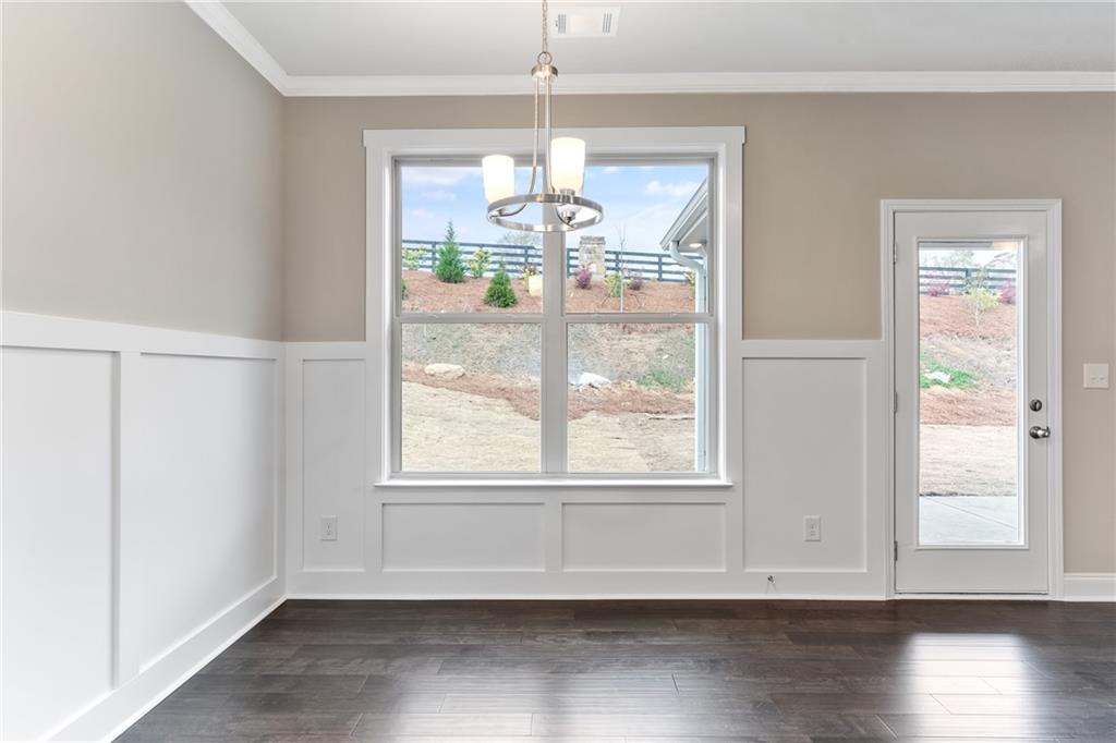 1082 Sunny Valley Lane