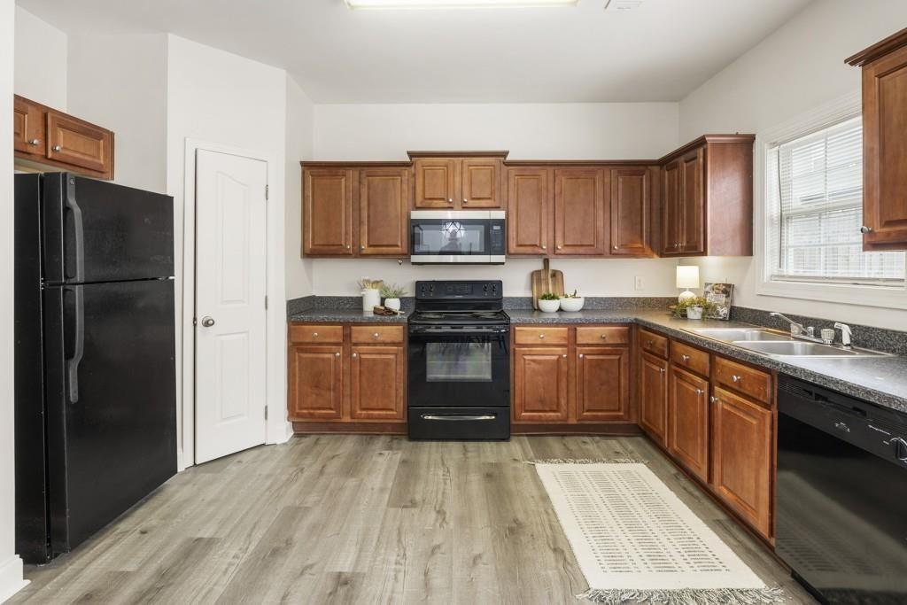 5791 APPLE GROVE Road