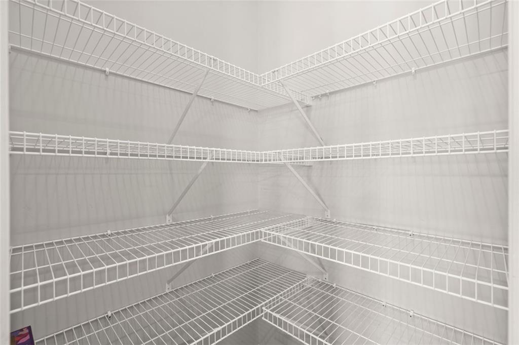 427 Suwanee Park Terrace