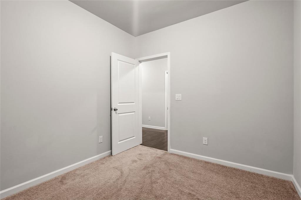 427 Suwanee Park Terrace