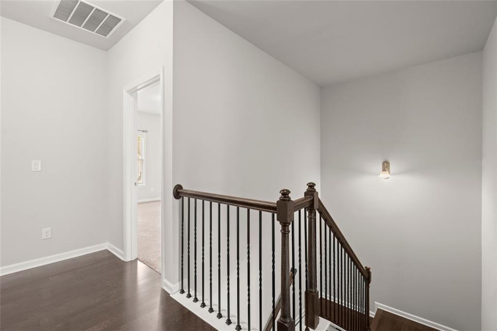 427 Suwanee Park Terrace