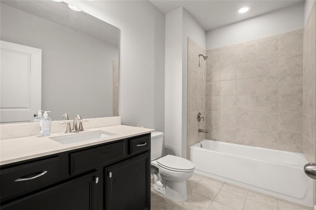 427 Suwanee Park Terrace