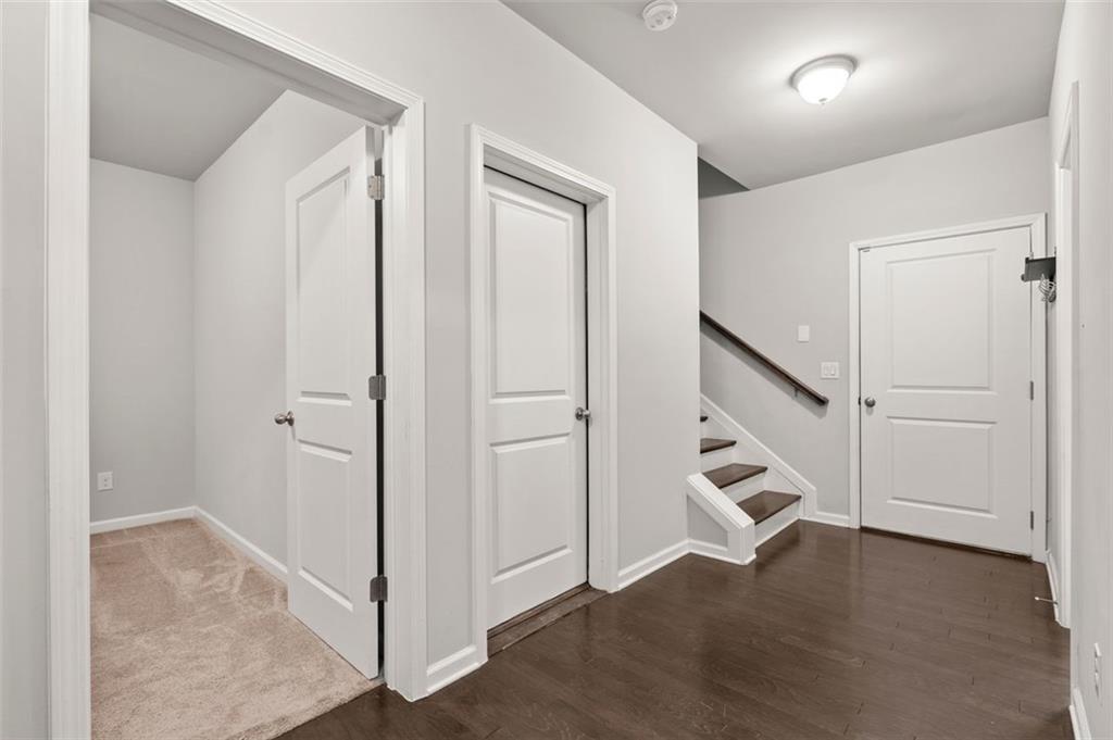 427 Suwanee Park Terrace