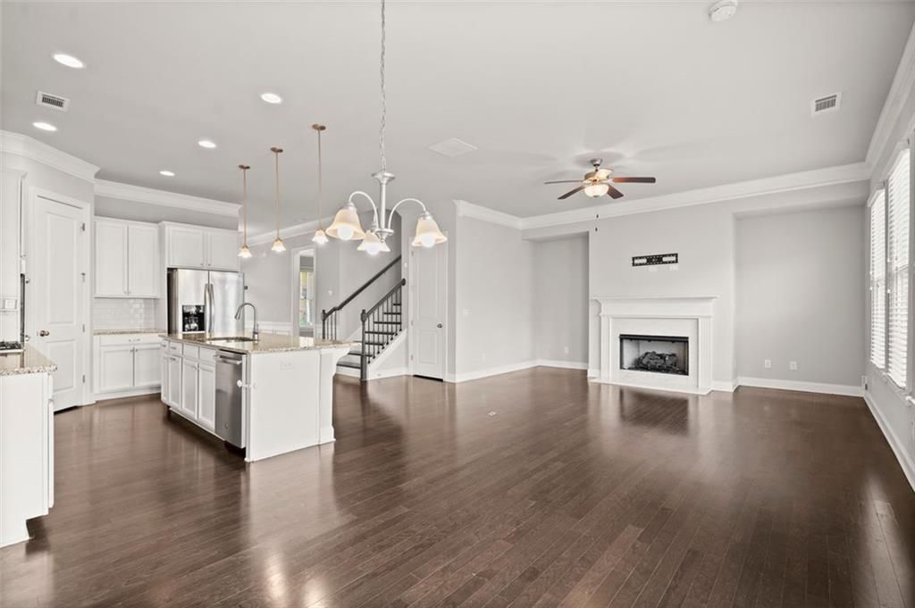 427 Suwanee Park Terrace