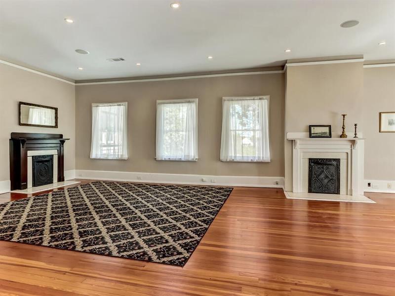 406 E Shadburn Avenue