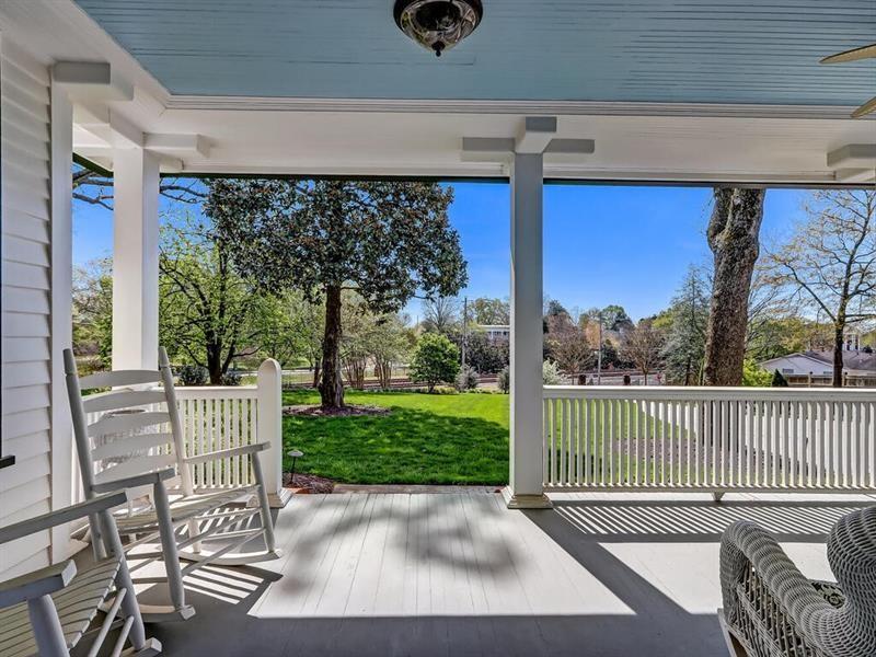 406 E Shadburn Avenue