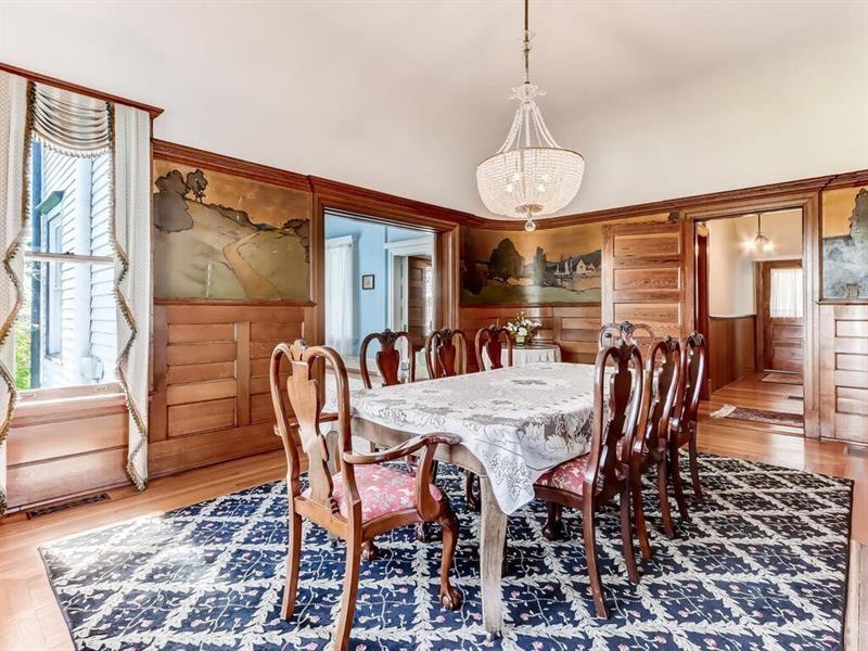 406 E Shadburn Avenue