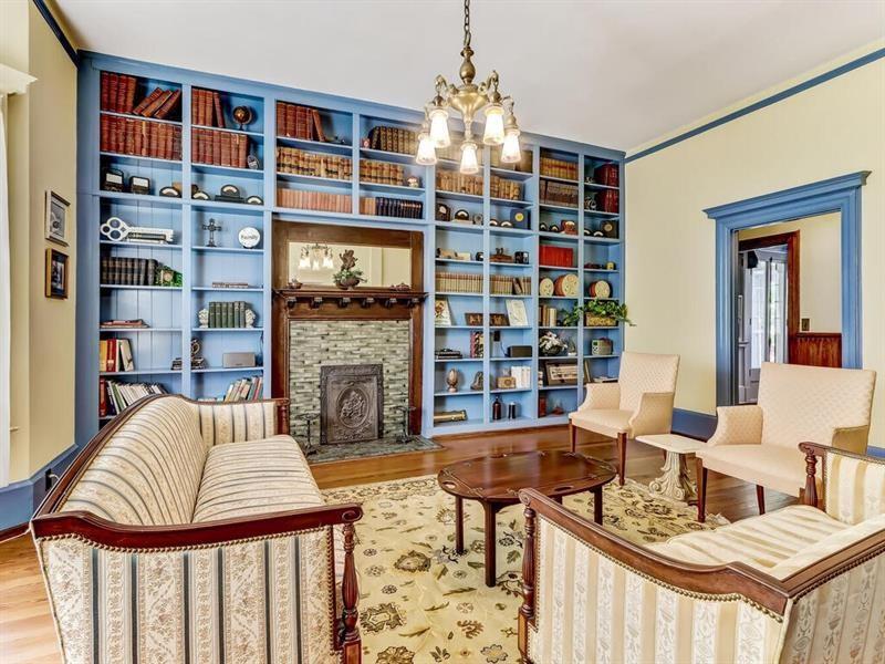 406 E Shadburn Avenue