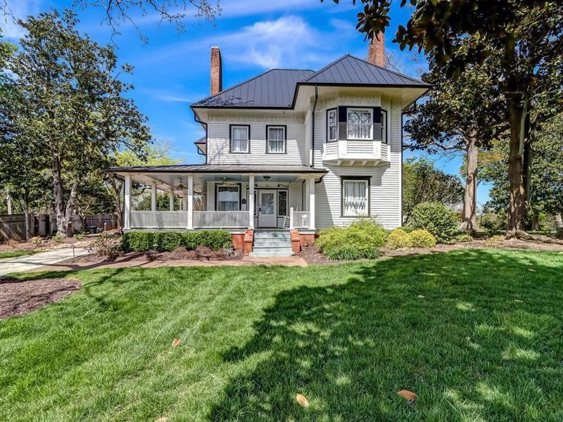 406 E Shadburn Avenue