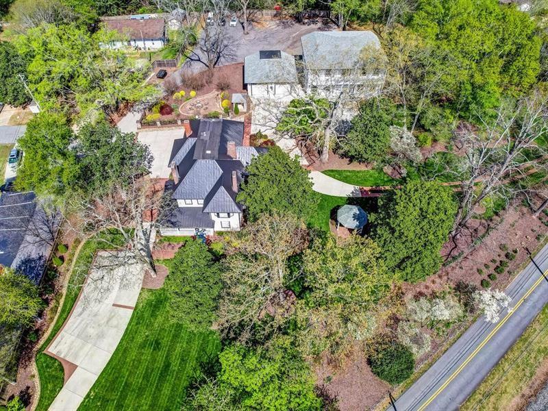 406 E Shadburn Avenue