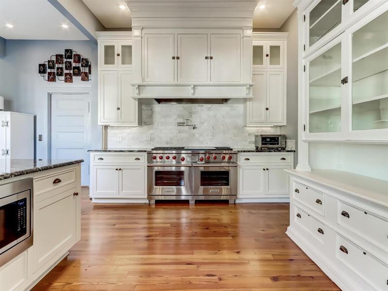 406 E Shadburn Avenue