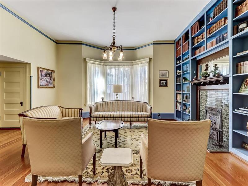 406 E Shadburn Avenue