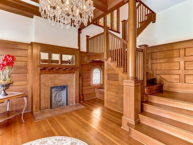 406 E Shadburn Avenue