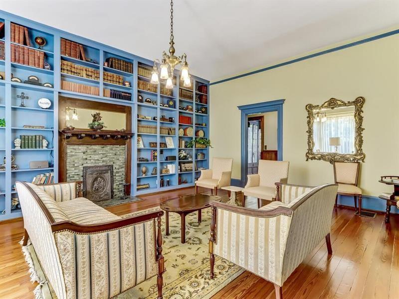 406 E Shadburn Avenue