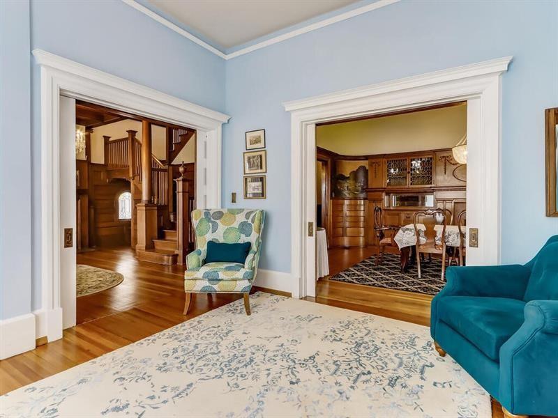 406 E Shadburn Avenue