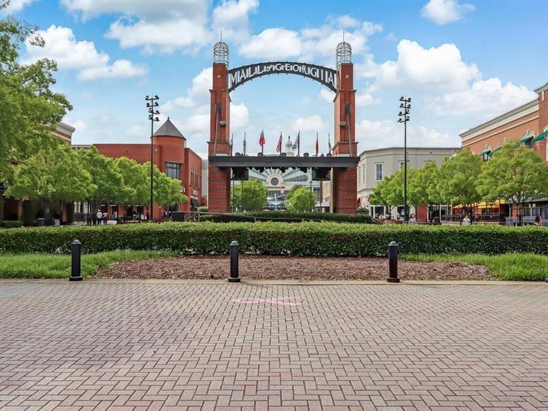 406 E Shadburn Avenue