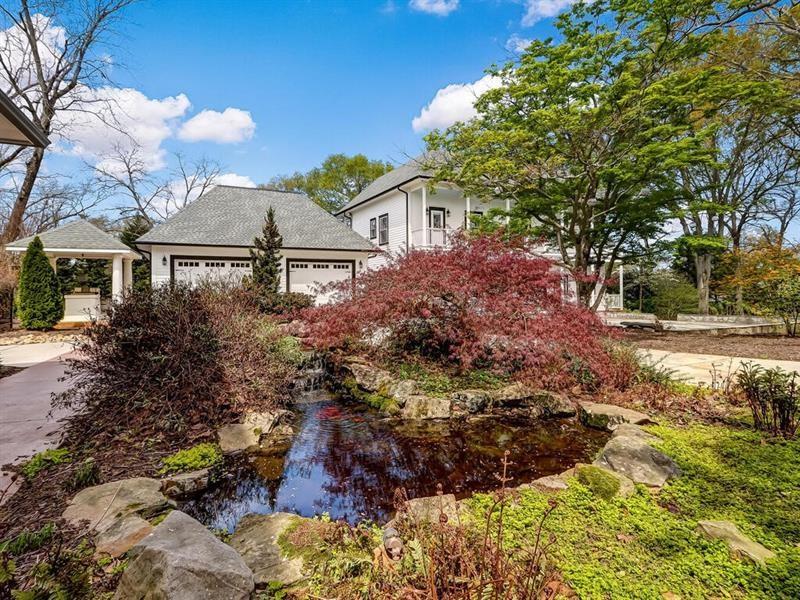 406 E Shadburn Avenue