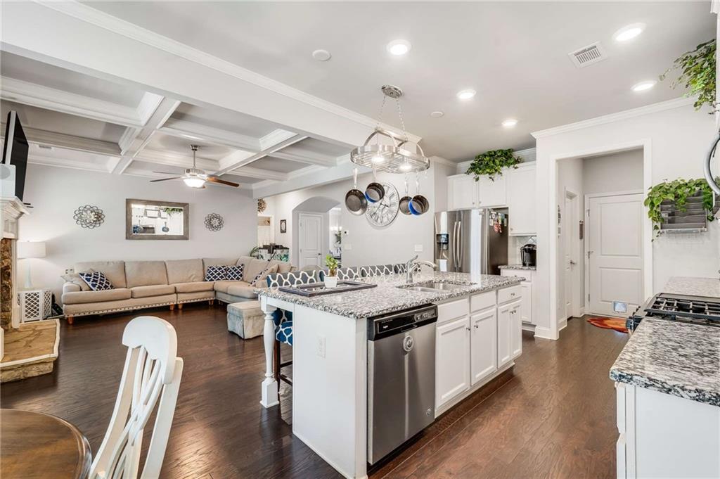 1038 W UNION GROVE Circle