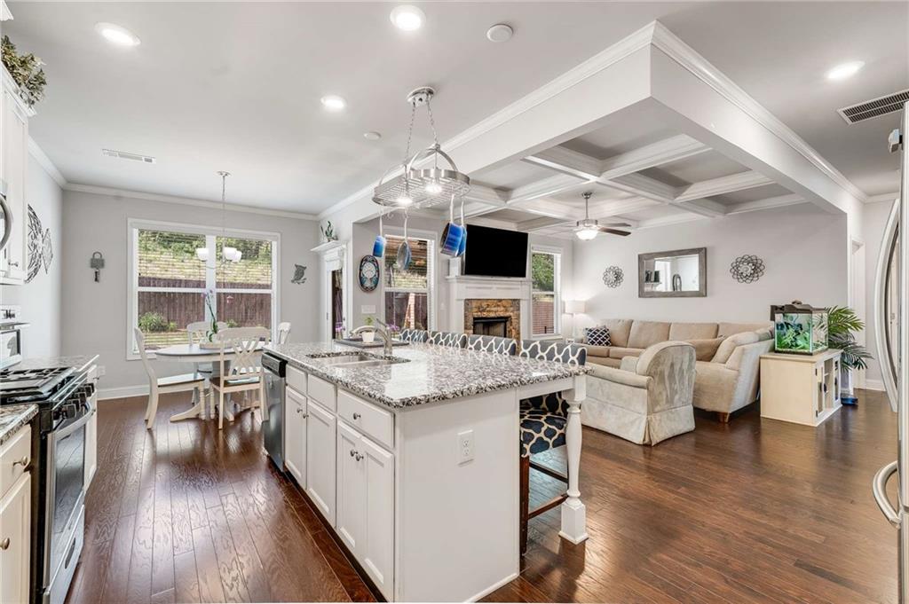 1038 W UNION GROVE Circle