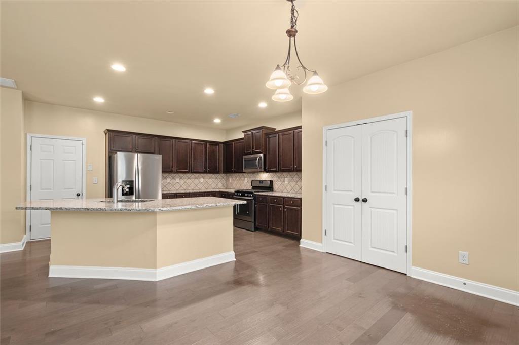 2742 Misty Ivy Drive