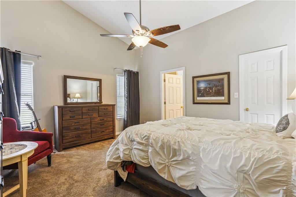 2432 Heatherton Court