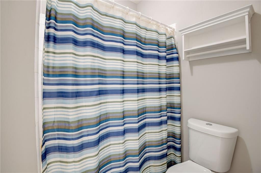 3006 Montclair Circle SE