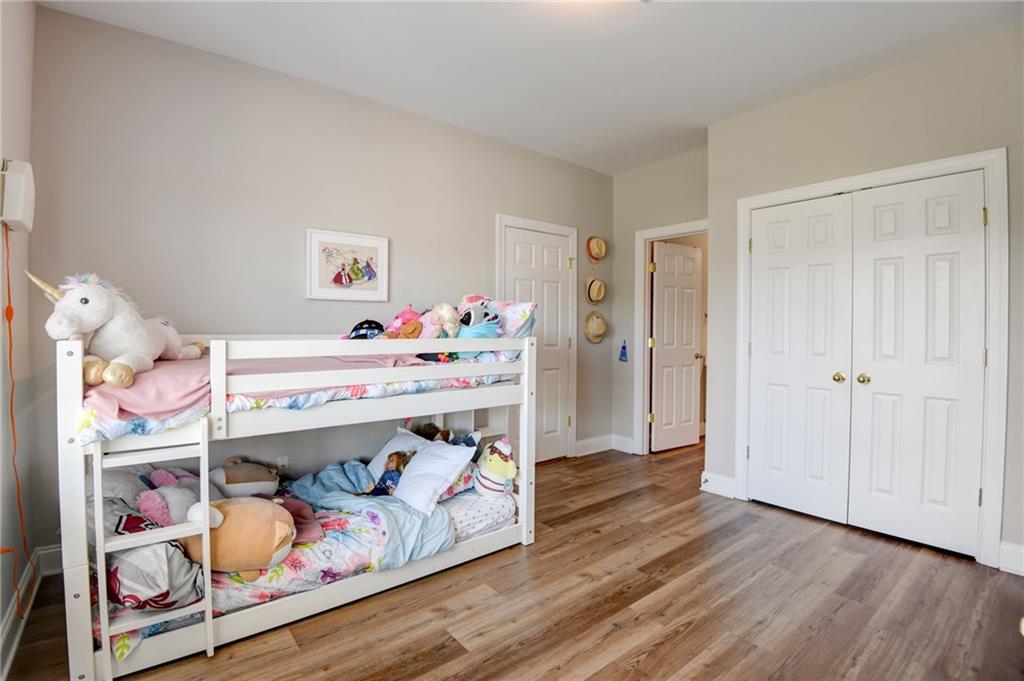 3006 Montclair Circle SE