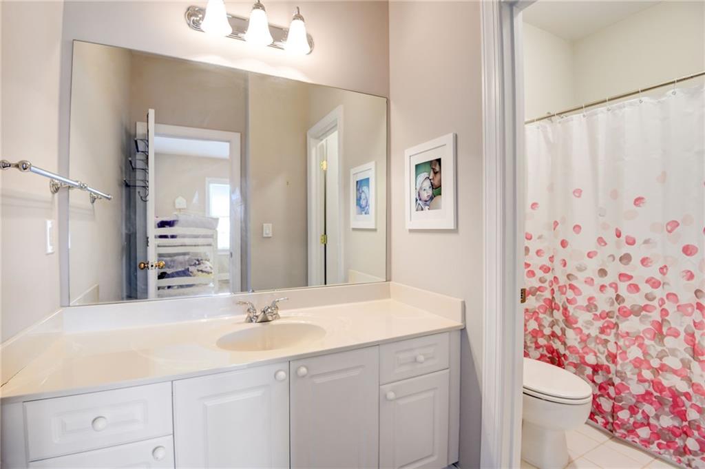 3006 Montclair Circle SE